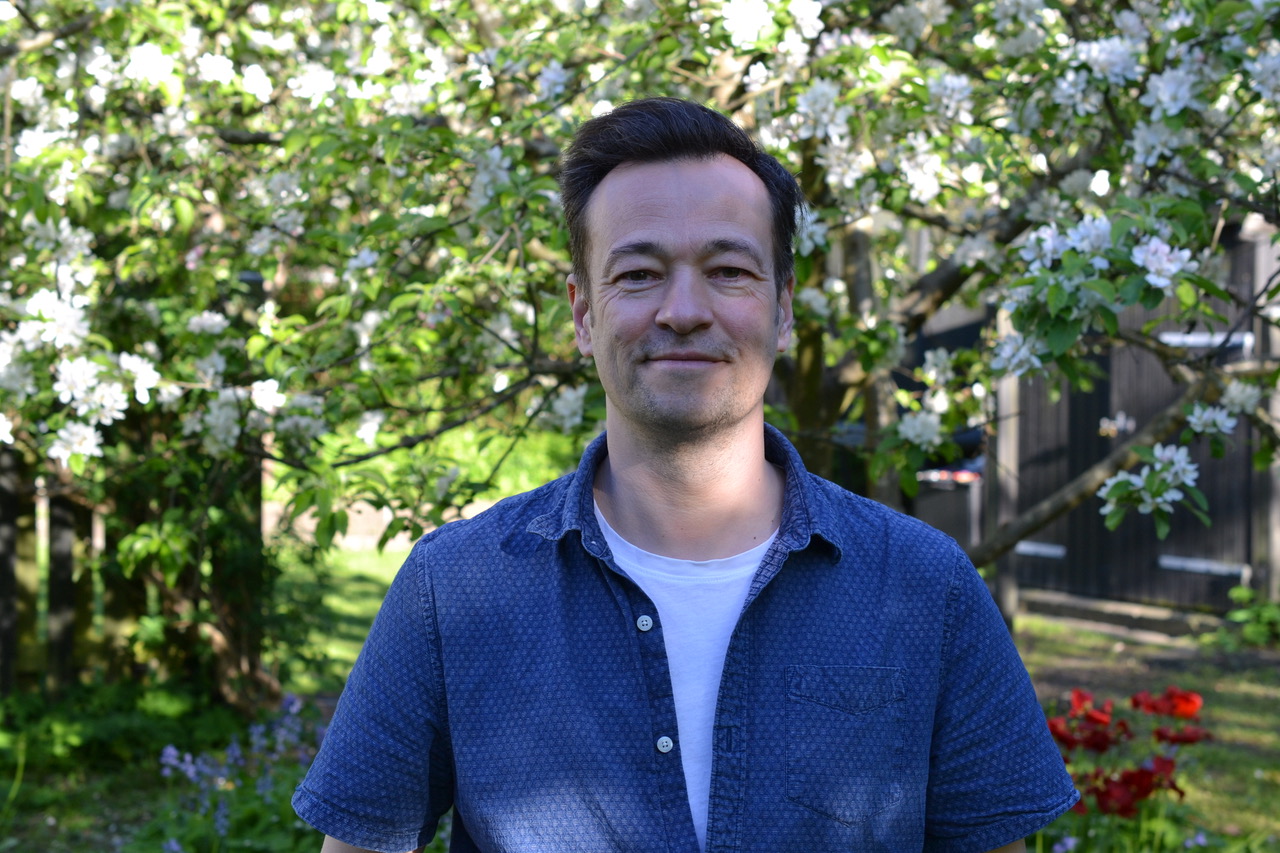 Portrætbillede af scenograf Thomas Greve